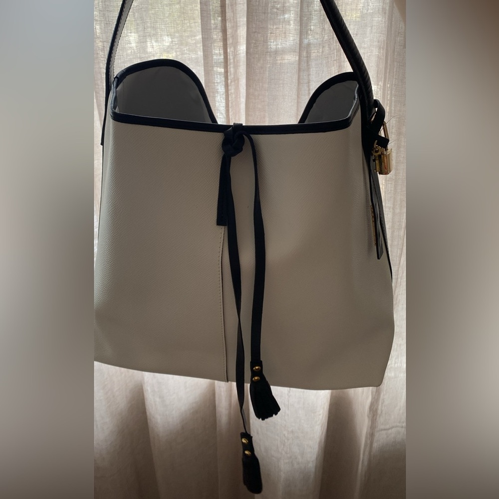 White and Black leather Shoulder Bag with Tassel Drawstring